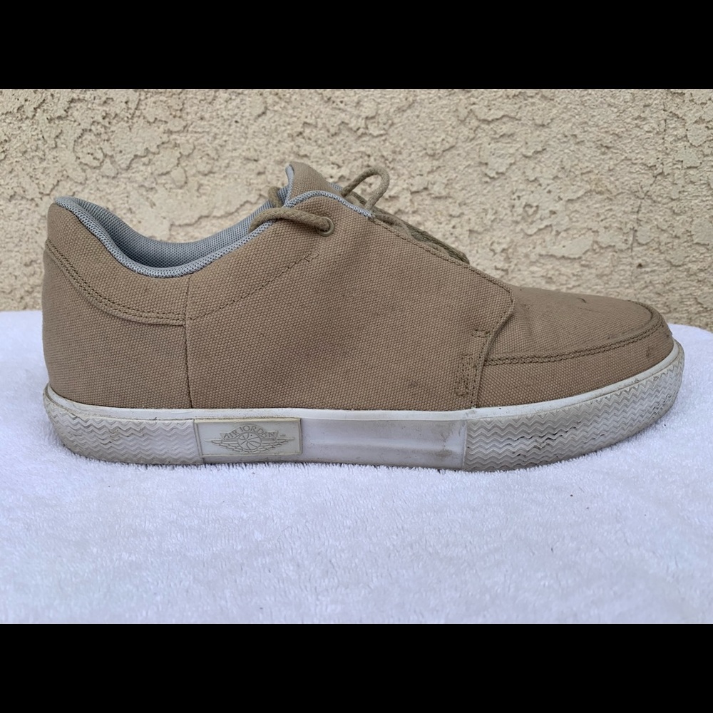 Jordan Sneakers Sz. 10.5